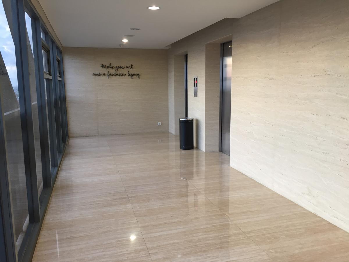 Apartemen Uttara The Icon Yogyakarta Exterior foto