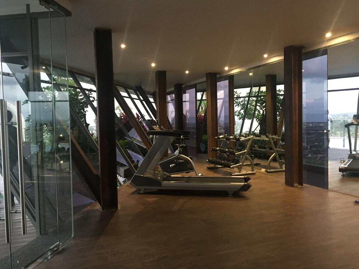 Apartemen Uttara The Icon Yogyakarta Exterior foto